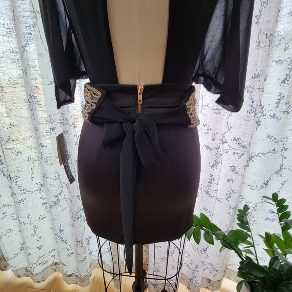 XOXO Evening Black Dress with beaded waist Size 1/2 - Picture 5 of 11